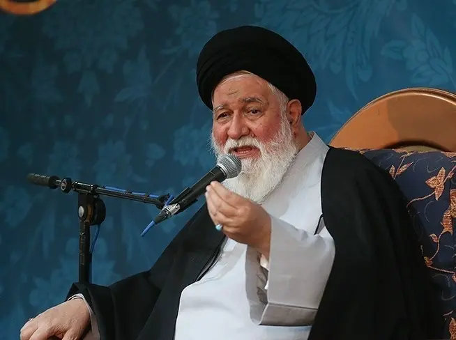علم‌الهدی : با بی‌حجابی  باید مقابله شود /با کشف حجاب کانون خانواده آلوده می‌شود