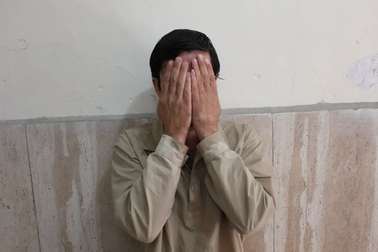 تجاوز هولناک ناپدری به دختر نوجوان / فایل صوتی که همه چیز را لو می دهد