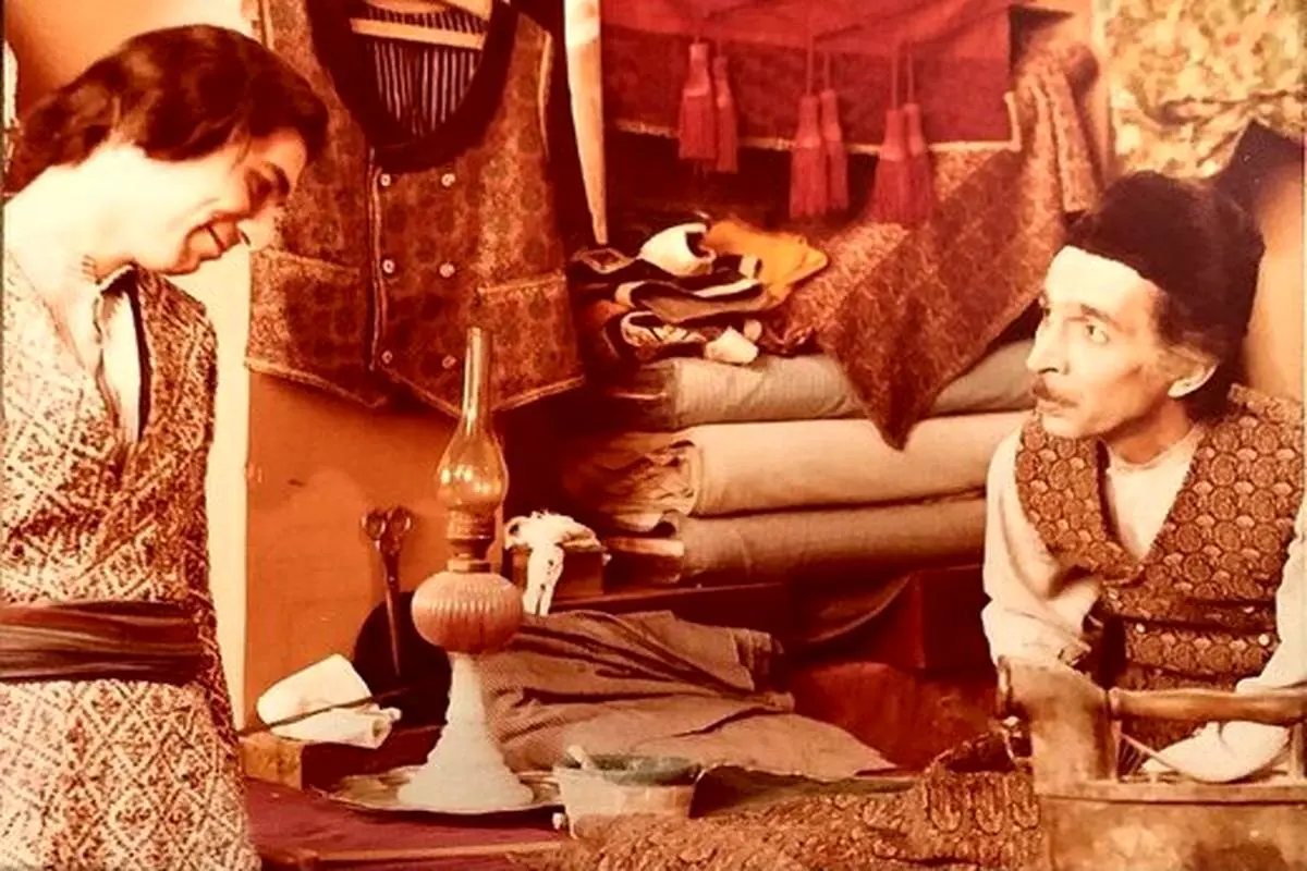 چه کسی اکبر عبدی را وارد تلویزیون کرد؟

