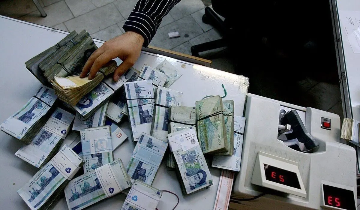 عیدی سرپرستان خانوار و مددجویان با مستمری فروردین واریز می‌شود ؟