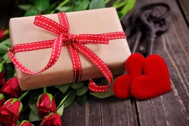 قیمت‌های عشقی در روز عشق | خرس ولنتاین معادل ۲۵ گرم طلا؛ سبد رز ۱۰۰۰ شاخه، ۷۵ میلیون تومان!

