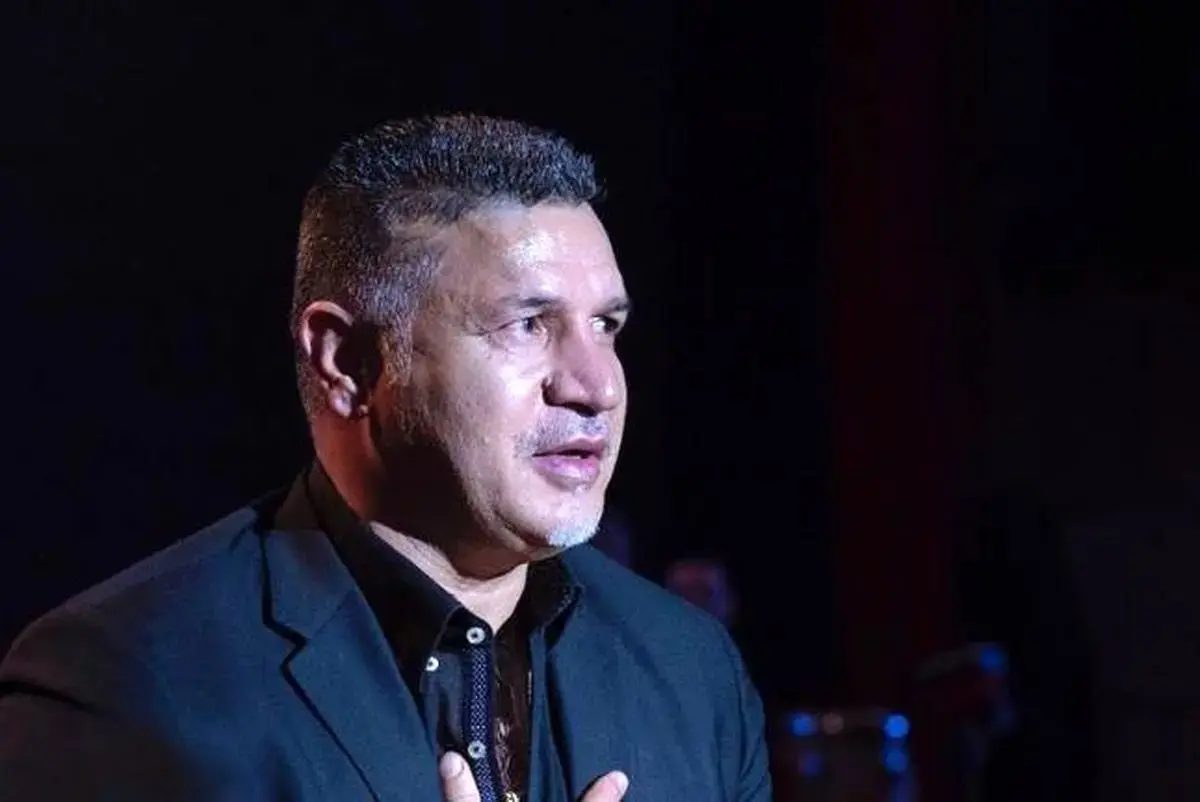 علی دایی و فردوسی‌پور در مراسم ختم برادر محمد دادکان +عکس