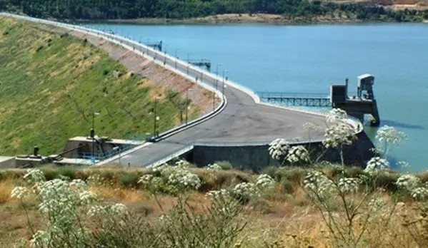 آتش سوزی تاج سد مهاباد تکذیب شد