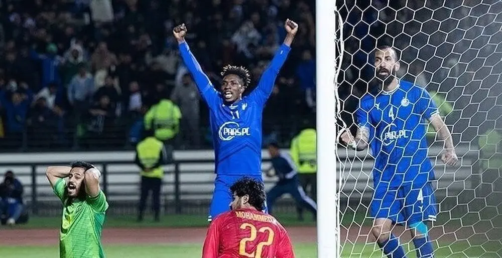 ساپینتو Tمهاجم خارجی استقلال را اخراج کرد+عکس

