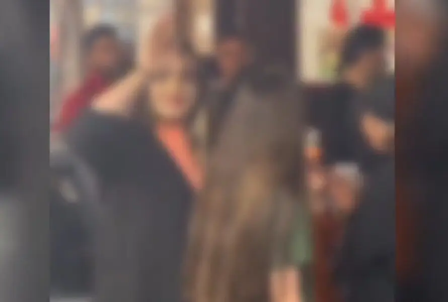 درگیری با پلیس در تله‌کابین نمک‌آبرود/ ماجرای حجاب زنان بود؟ + فیلم