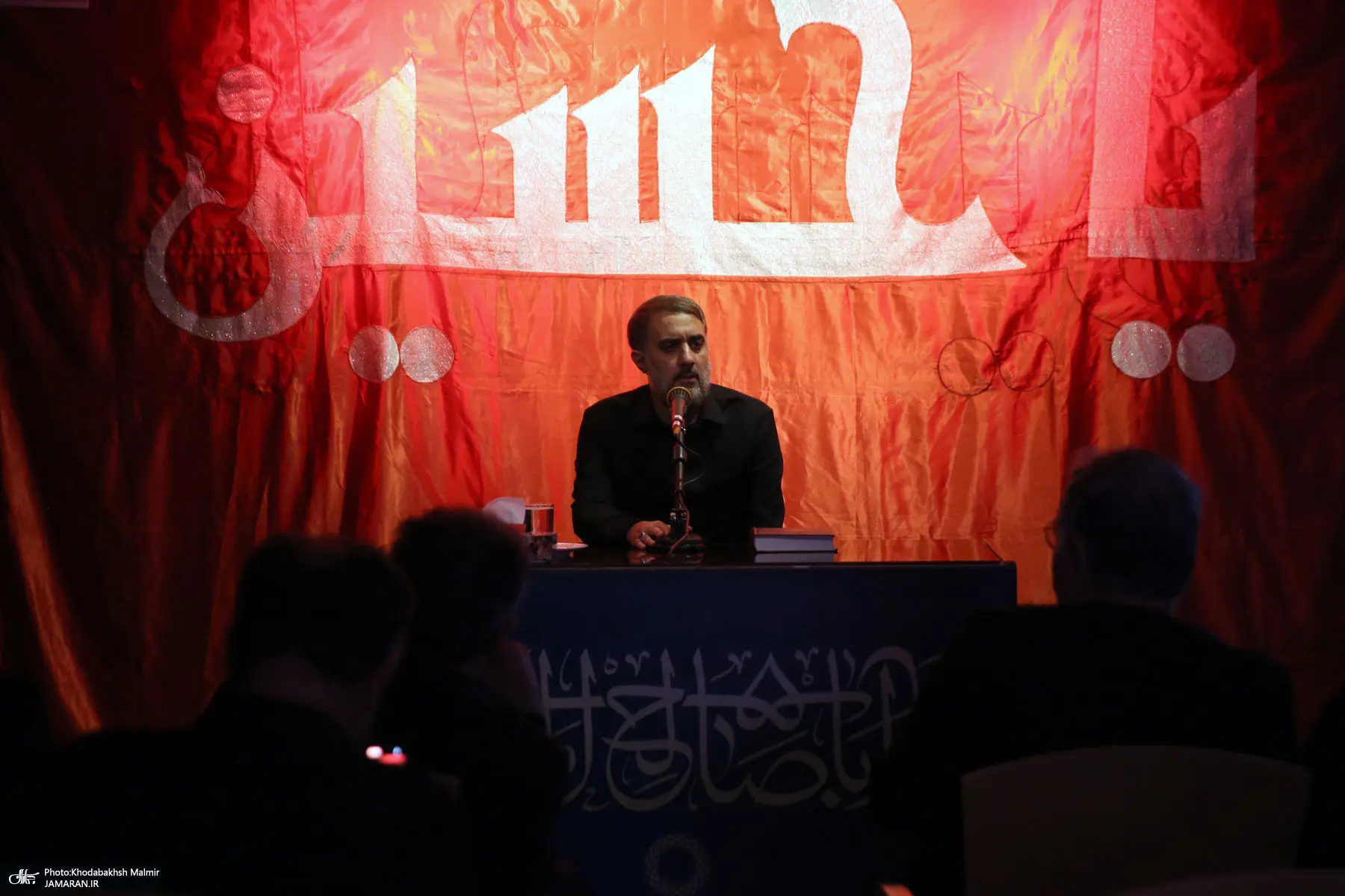 مداحی محمدحسین پویانفر در مراسمی با حضور سیدمحمد خاتمی + عکس