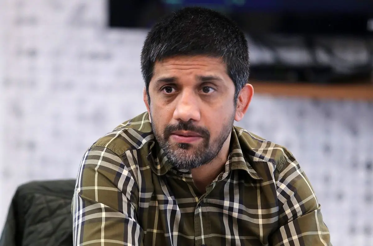 نقش  «علیرضا دبیر» در سرمربی‌گری جواد نکونام در استقلال
