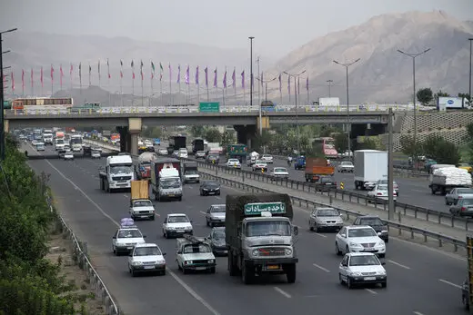بزرگراه چمران بسته شد