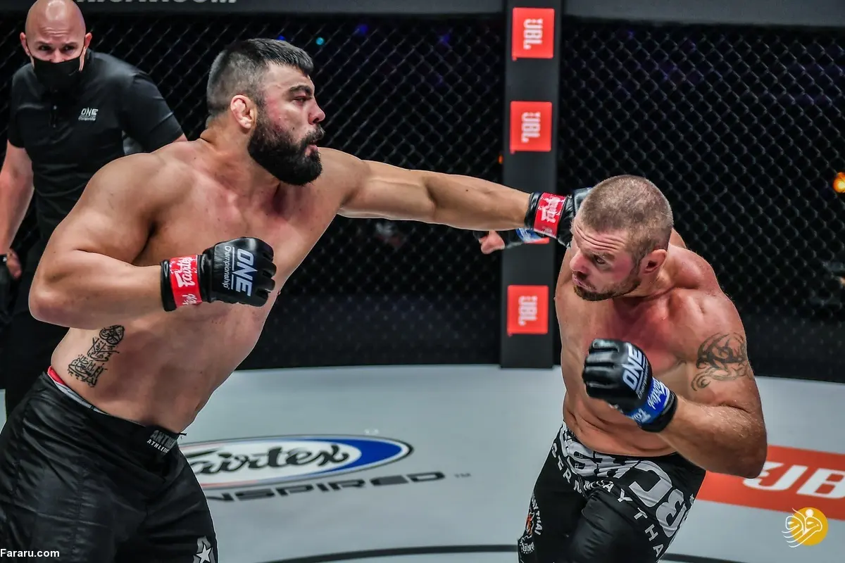 بزن‌بزن در شهرک اکباتان | حمله امیر علی‌اکبری به مازیار الهامی با سلاح سرد!