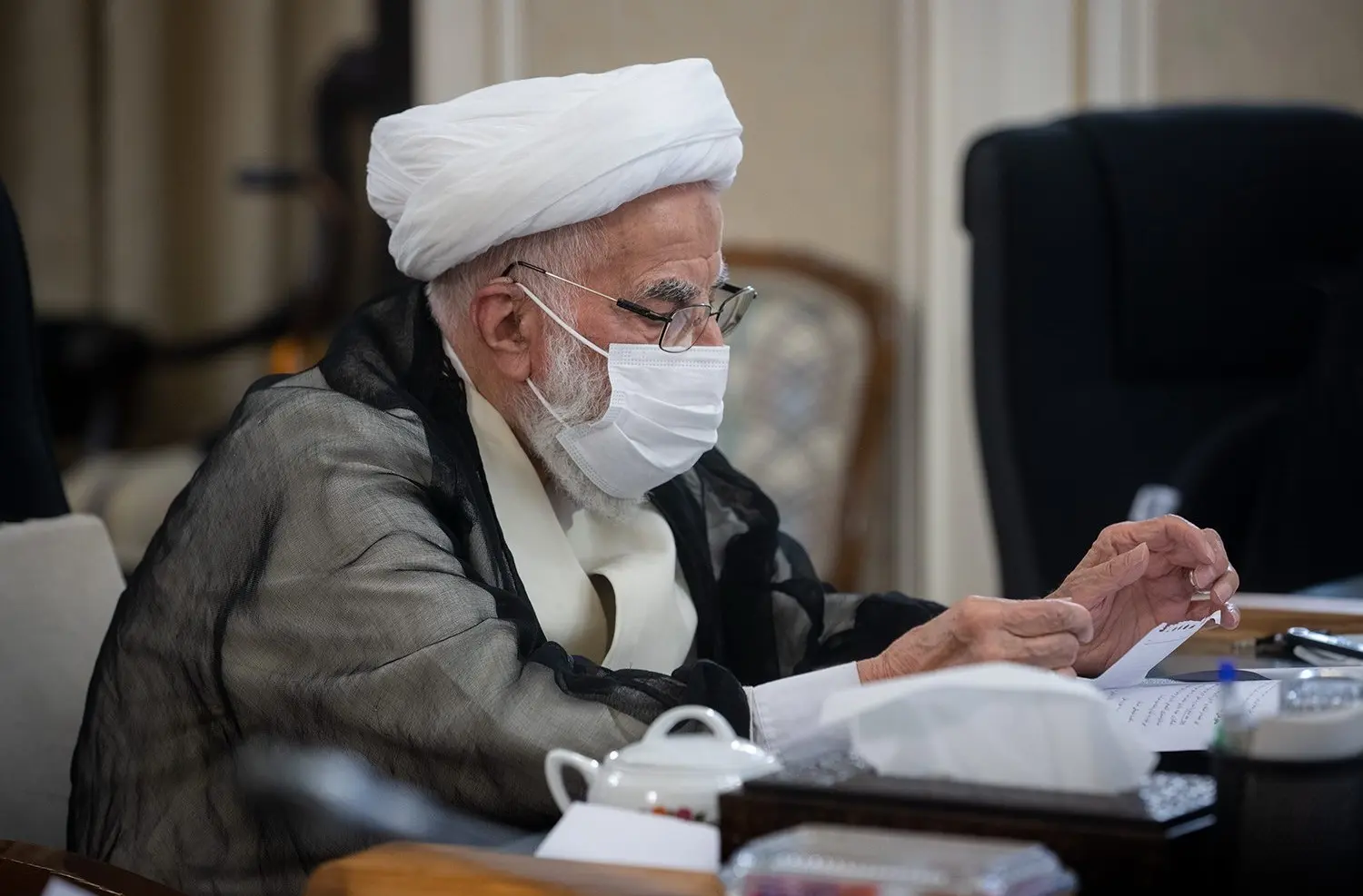 جنتی درباره شیبانی نوشت
