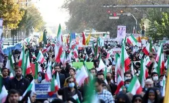 حضور چهره‌های سرشناس در راهپیمایی ۱۳ آبان+عکس