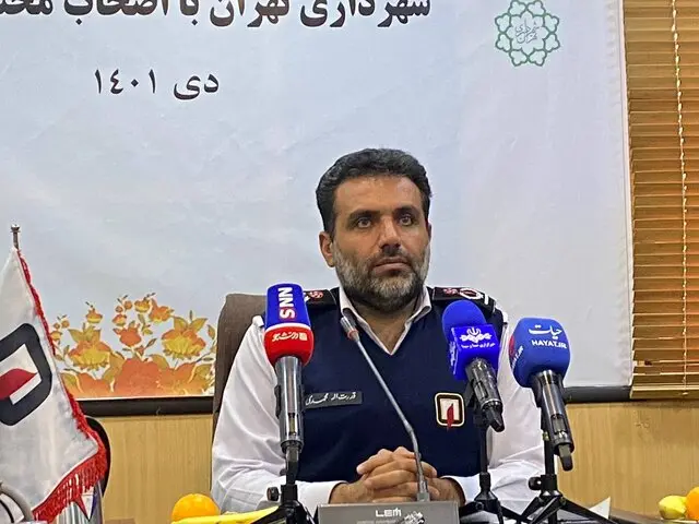 جزییات اطفای حریق بازار چسب تهران اعلام شد