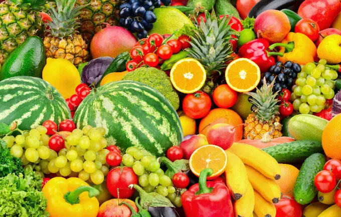 این 7 میوه پرخاصیت را حتما در پاییز بخورید
