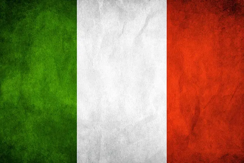 حمله مسلحانه به ایتالیا یک کشته و ۵ زخمی برجای گذاشت +عکس