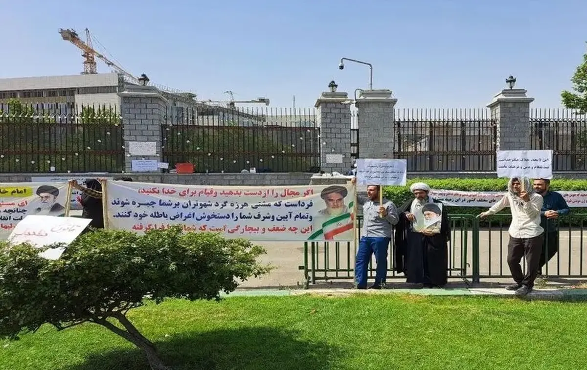 ماجرای درگیری تجمع‌‌کنندگان حجاب با پلیس در پاستور

