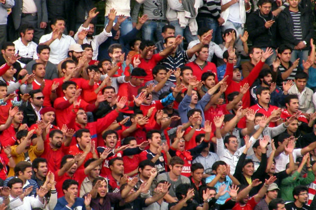 ماجرای سرخ یک بلیت رایگان که پولی شد!
