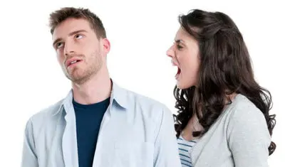 آیا شما قربانی یک رابطه سمی هستید؟

