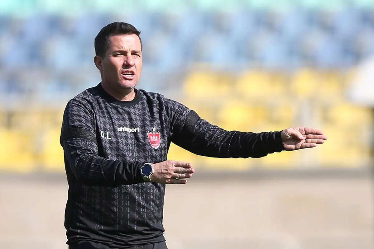 سرمربی گری اوسمار در پرسپولیس منتفی شد، اوسمار غیب شد