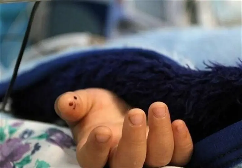 مرگ کودک ۴ ساله براثر خوراندن مشروبات الکلی!