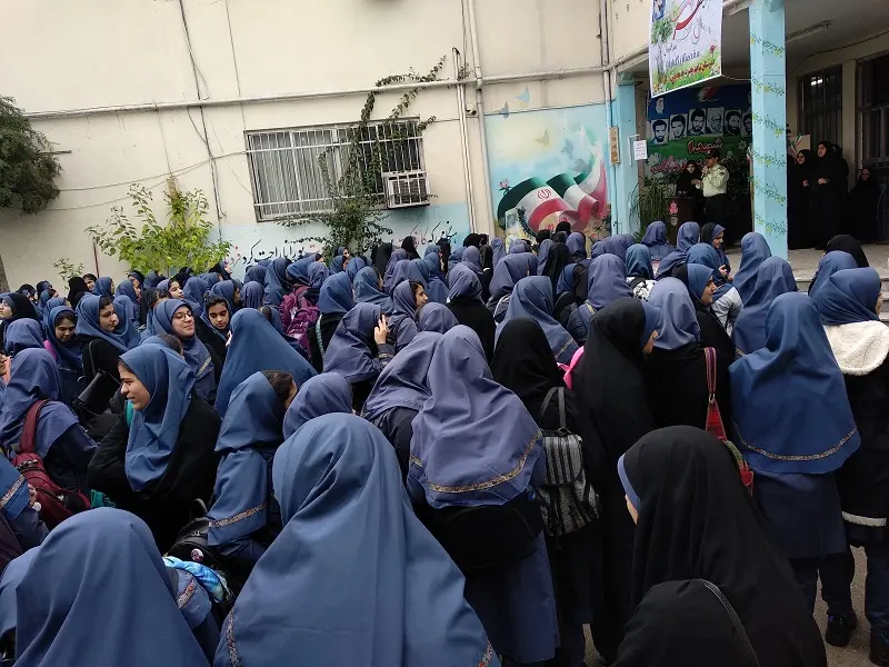 ماجرای ضرب‌وشتم دختربچه دبستانی به خاطر افتادن مقنعه توسط ناظم خشن
