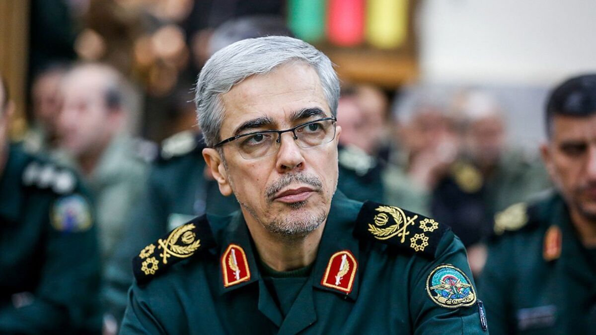 پیام  رئیس ستاد کل نیروهای مسلح:به آمریکا دخالت نکنید؛پایگاههای آمریکا را هم می زنیم 