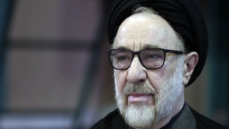 نامه سرگشاده عباس عبدی به سید محمد خاتمی ؛ تغییر را کلید بزنید
