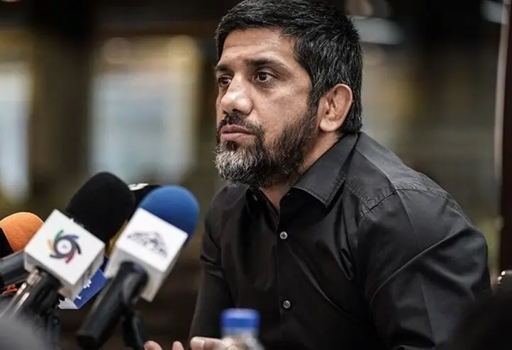 علیرضا دبیر: خادم را در مدیریت و سیاست قبول ندارم/ اینکه ادای جهان پهلوان‌ها را دربیاوری، تا زمان خاصی جواب می‌دهد