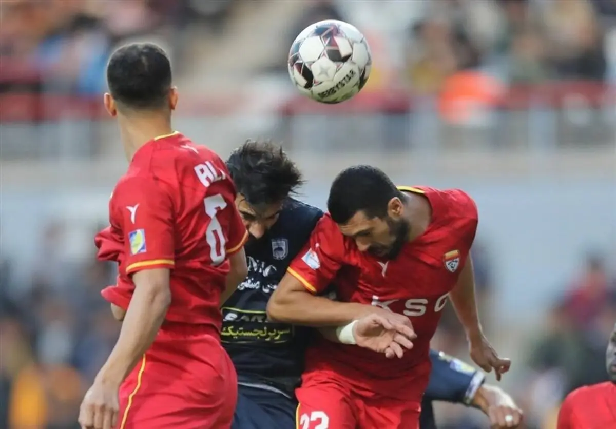 جدول لیگ برتر پس از اولین شکست پرسپولیس در سال ۱۴۰۴