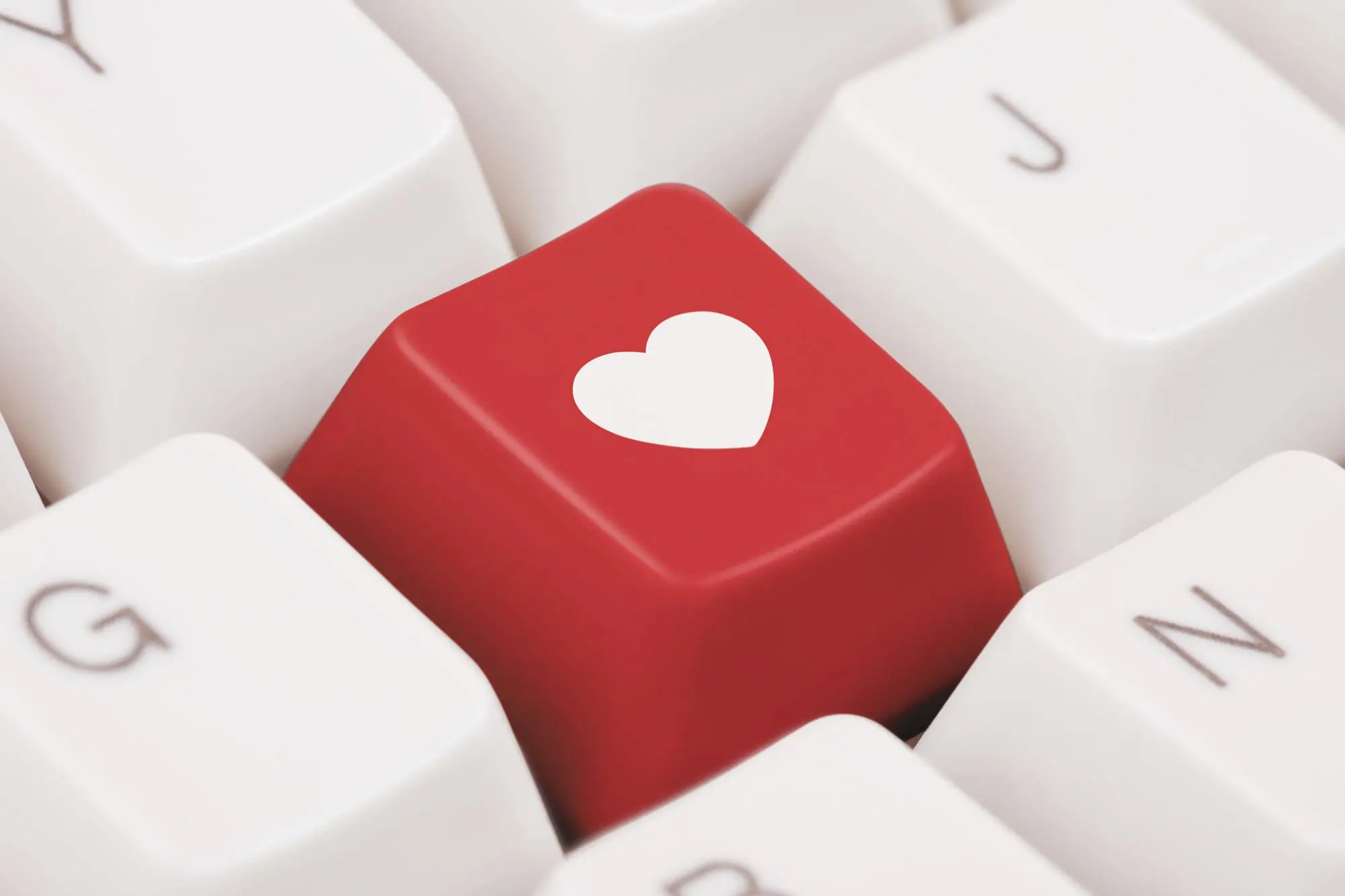 صدور مجوز فعالیت ۲۰۵ سایت همسریابی در ایران برای ازدواج دائمی