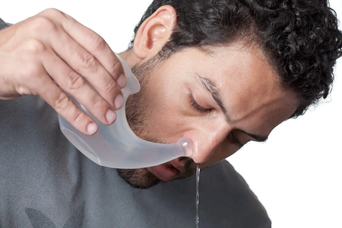 خطر باور نکردنی استفاده از آب لوله کشی برای شستشوی بینی

