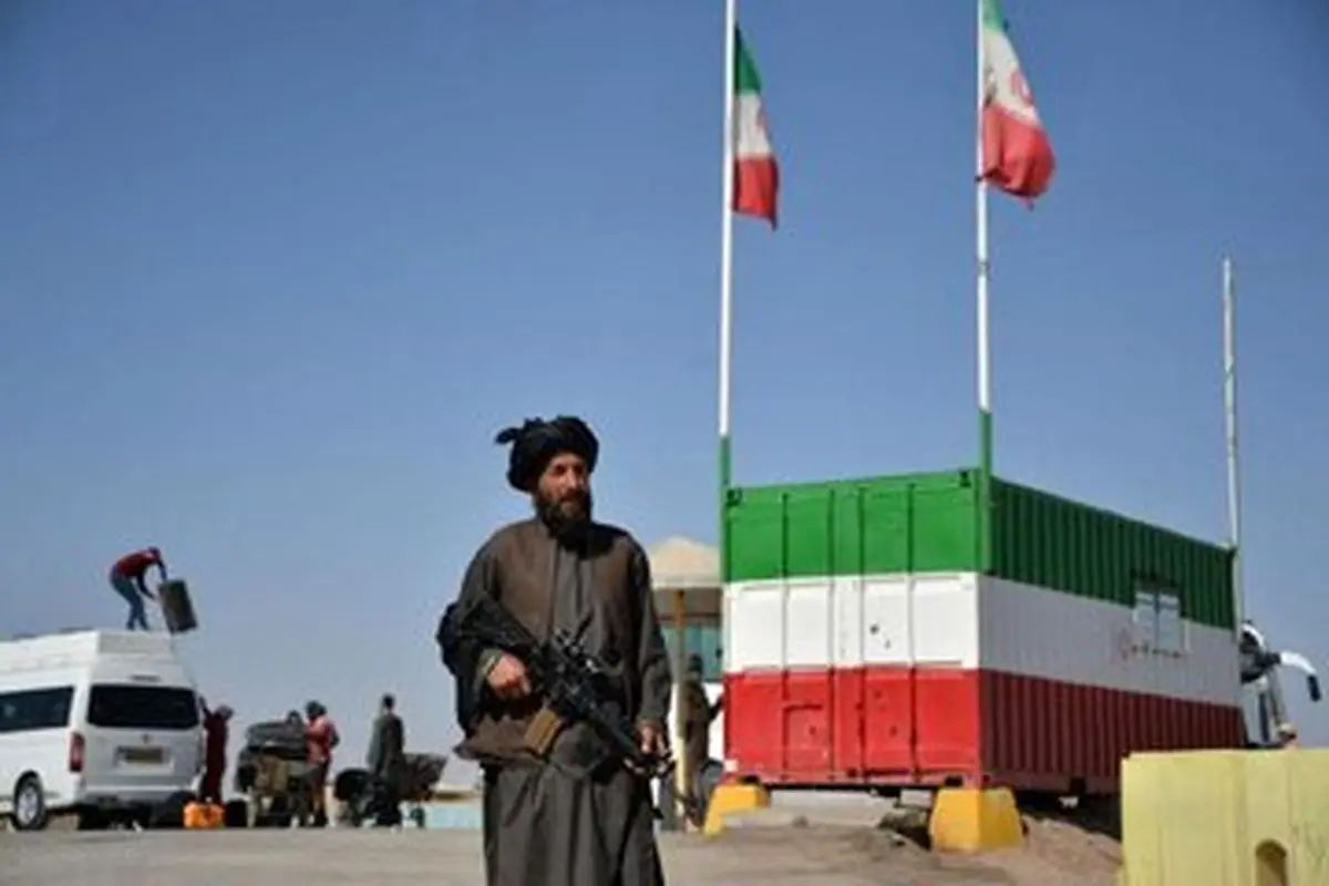 خبر فوری؛ طالبان در حال انتقال تانک و سلاح‌های سنگین به مرز ایران و افغانستان