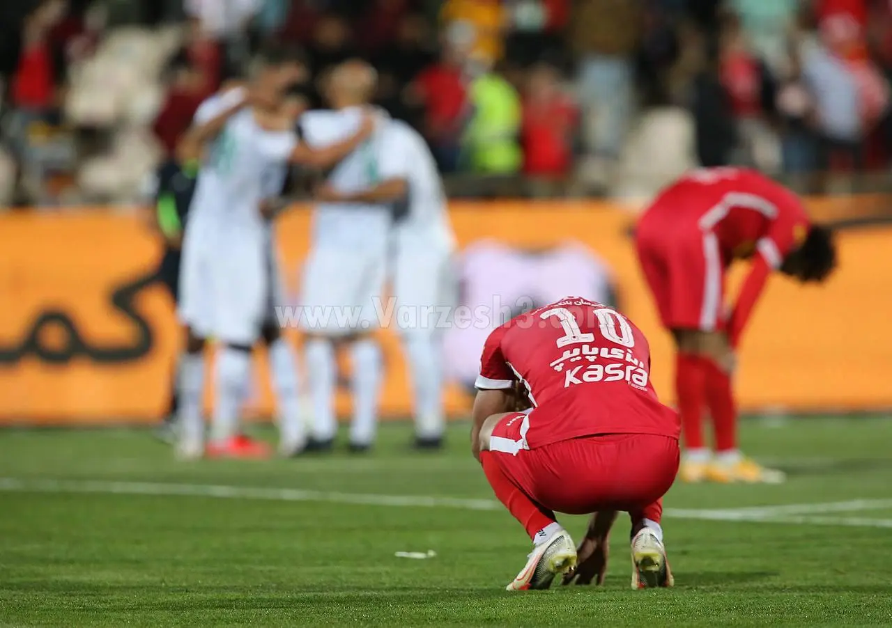بیانیه باشگاه پرسپولیس| روز آخر لیگ ۹۵-۹۴ را تکرار کنیم