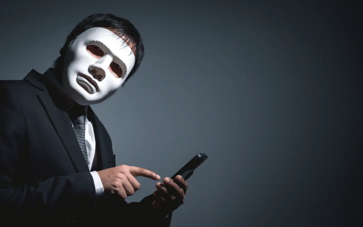 این همراه بانک‌ها غیرقانونی و خطرناک اعلام شدند
