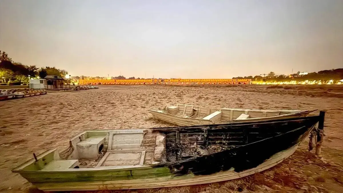 سی و سه پل اصفهان 