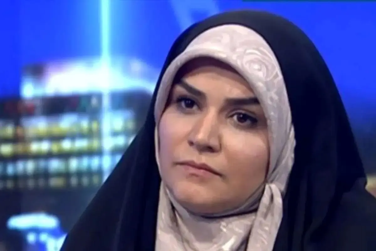 سحر امامی و همسرش درمقابل ساختمان صدا و سیما+عکس