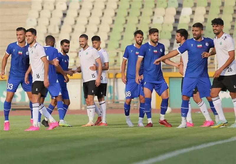 بازیکنان استقلال اعتصاب کردند