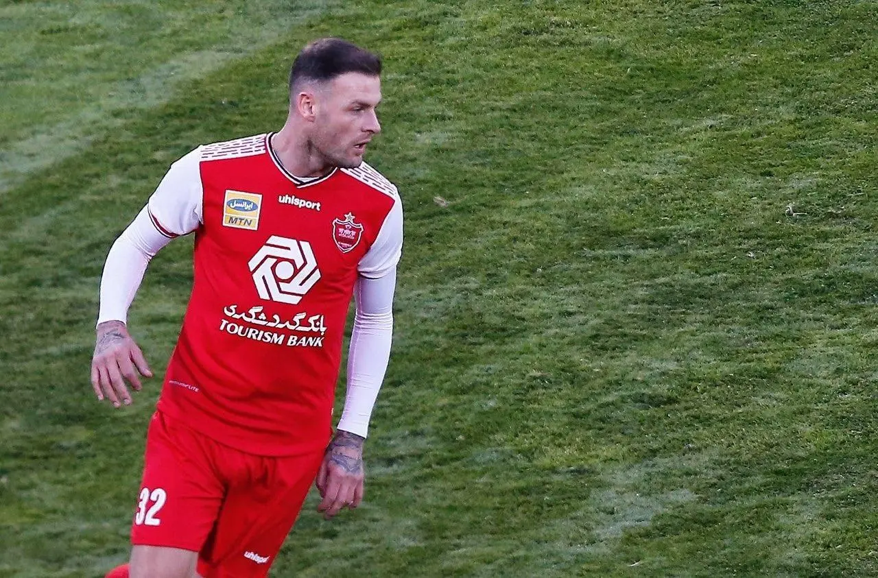 بازیکن سابق پرسپولیس برای حمل مواد دستگیر شد!