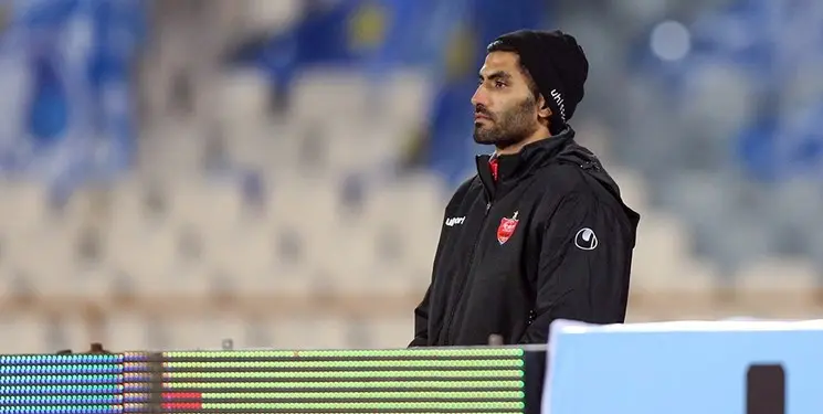 مدافع پرسپولیسی از فوتبال خداحافظی کرد