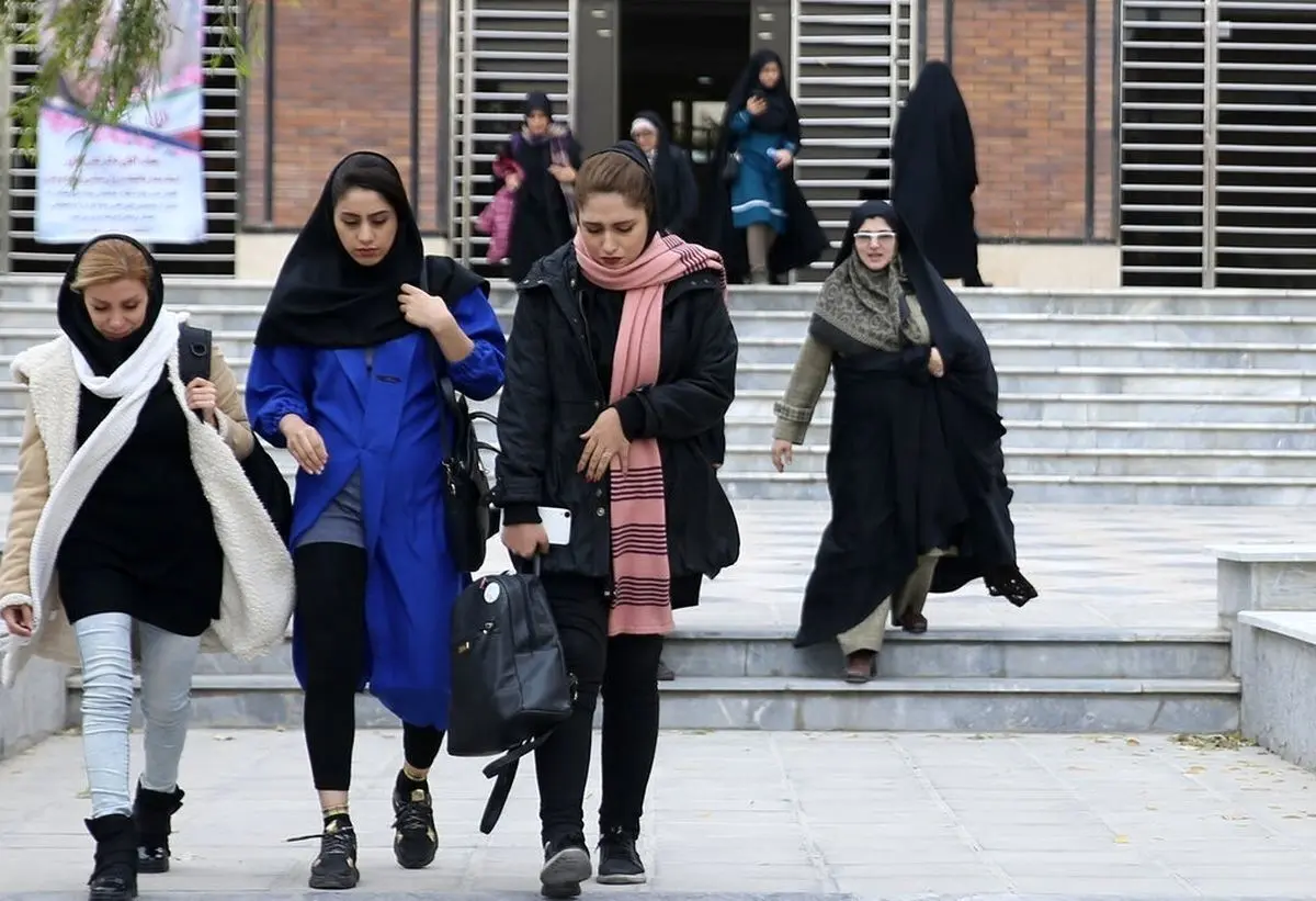 چادر در دانشگاه‌ها اجباری می‌شود؟