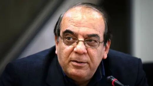 کنایه عباس عبدی به کفش میرسلیم

