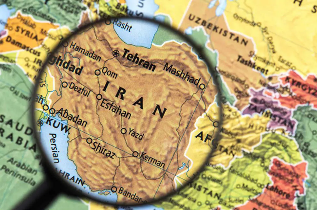 :۳ چالش بزرگ مردم و حکومت  ایران در ۱۴۰۳؛ جدال تلویزیون و یخچال
