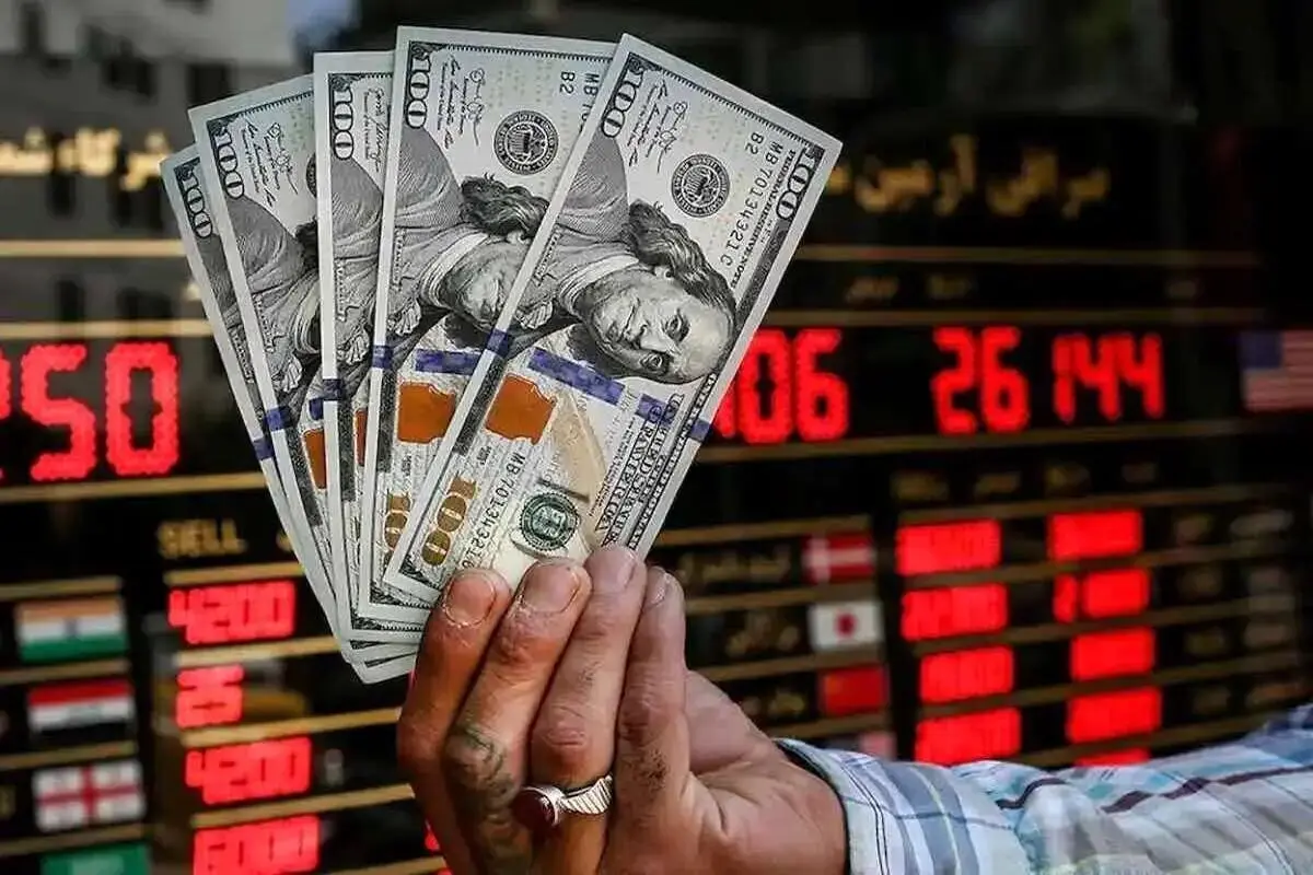 قیمت دلار آزاد امروز سه شنبه ۲۶ فروردین/ شوک سخنرانی دیشب ترامپ به قیمت دلار