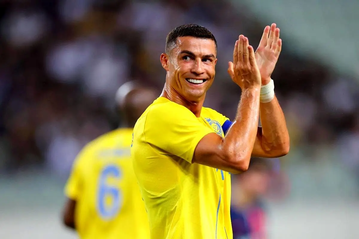 سورپرایز ۲۶۵ هزار یورویی رونالدو برای پسرش +عکس