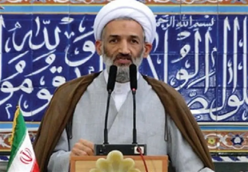 گلایه امام جمعه ساری از عمل سزارین