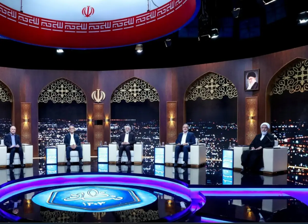 مردم مناظرههای انتخابات را تماشا میکنند یا نه؟ +عکس