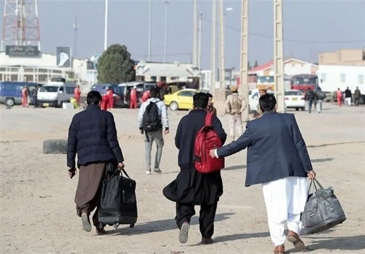 ممنوعیت ورود اتباع خارجی به ۱۴ شهرستان