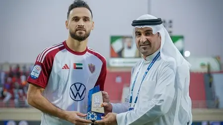 تکلیف احمد نوراللهی با پرسپولیس روشن شد

