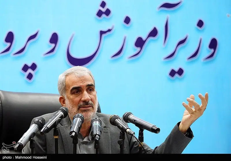 وزیر آموزش و پرورش: شیوه‌نامه رتبه‌بندی معلمان از هفته آینده اجرا می‌شود
 