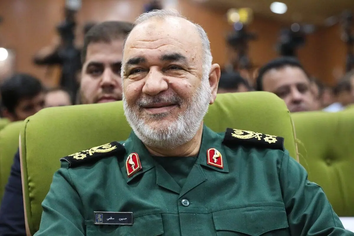 پیام فرمانده کل سپاه به مسعود پزشکیان چه بود؟

