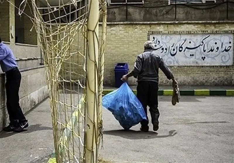 حقوق سرایداران مدارس ۴ میلیون تومان افزایش می‌یابد